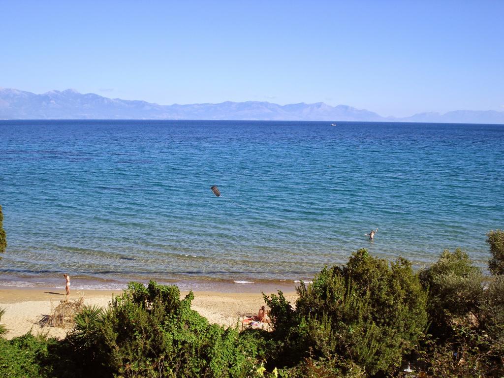 Villa Panorama Michalis Haikos Two Minutes Walk To The Beach Peroulia Kómboi Exteriér fotografie