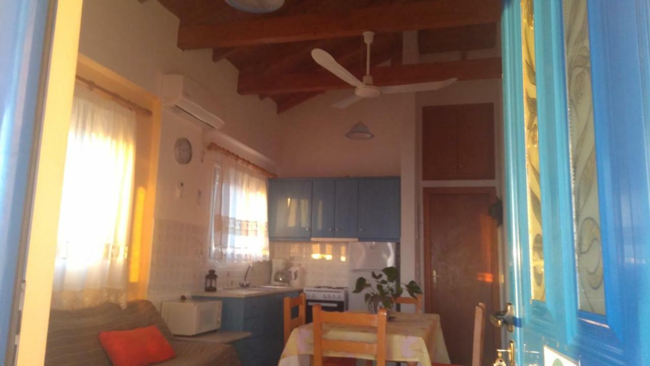Villa Panorama Michalis Haikos Two Minutes Walk To The Beach Peroulia Kómboi Exteriér fotografie