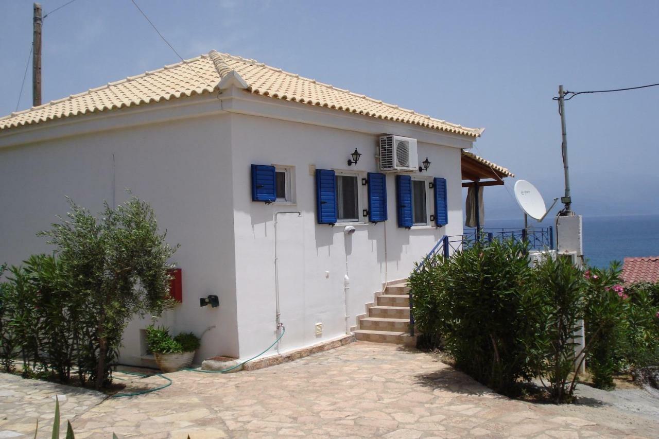 Villa Panorama Michalis Haikos Two Minutes Walk To The Beach Peroulia Kómboi Exteriér fotografie